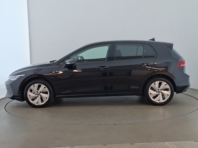 Volkswagen Golf 1.5 Tsi Match Black #4