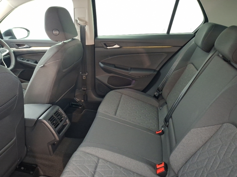 Volkswagen Golf 1.5 Tsi Match Black #6