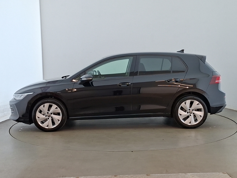 Volkswagen Golf 1.5 Tsi Match Black #4