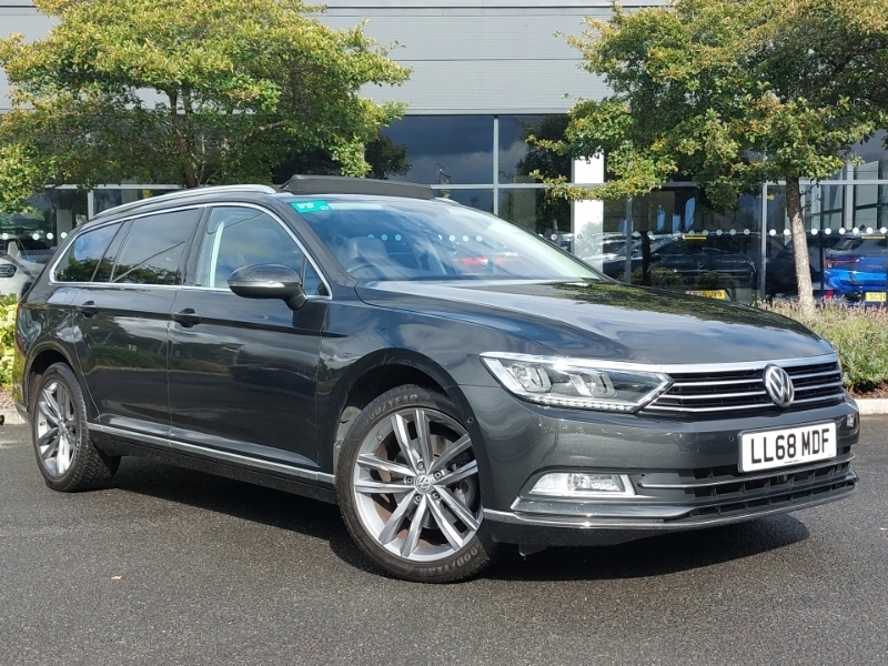 Volkswagen Passat 2.0 Tdi Gt Dsg Panoramic Roof 7 Speed Grey