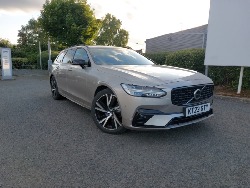 Volvo V90 2.0 B4p Plus Dark Gold