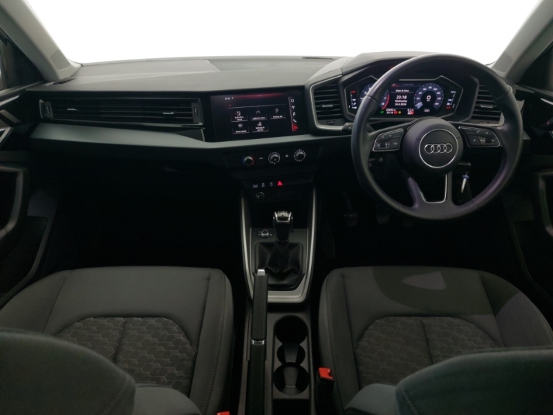 Audi A1 Technik White #3