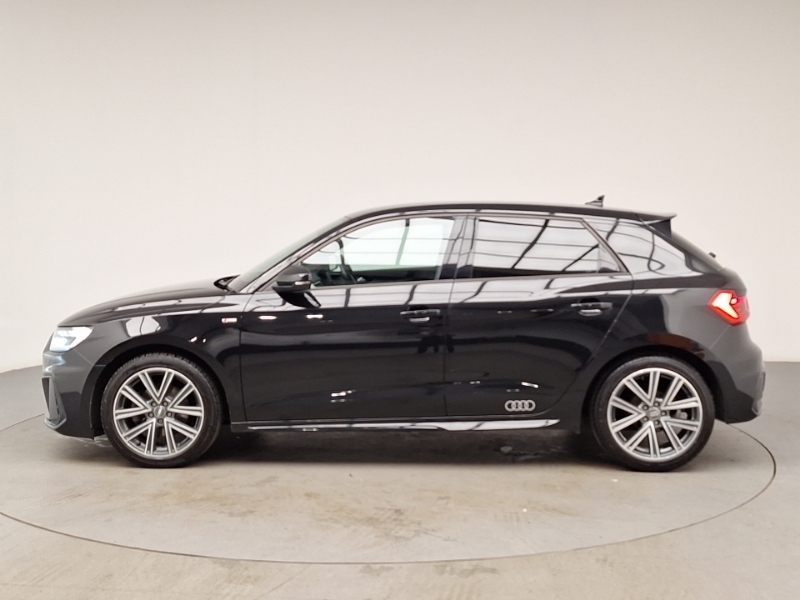 Audi A1 35 Tfsi S Line Black #4