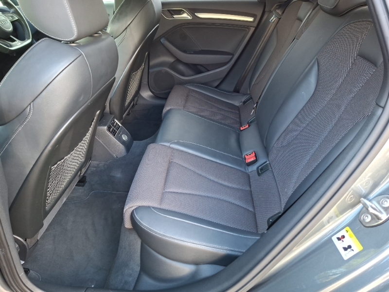Audi A3 30 Tfsi Black Edition NY19NCO Grey #6