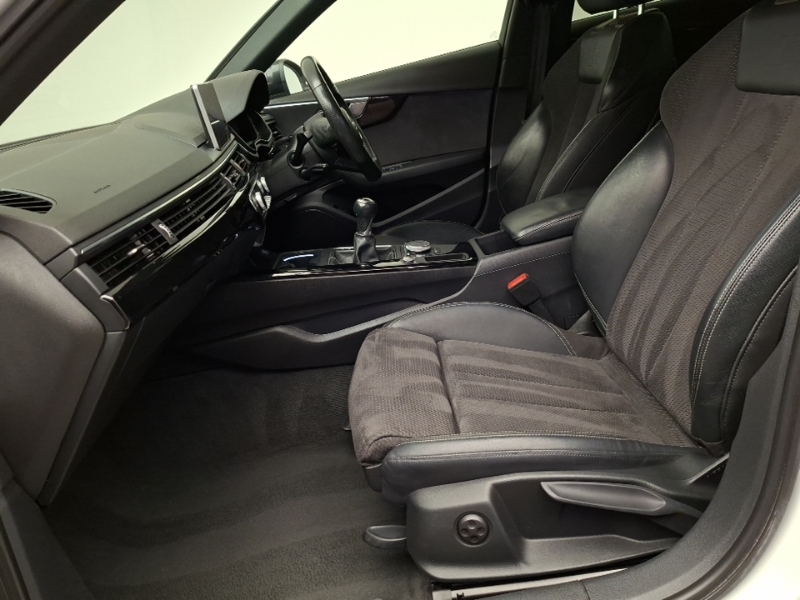 Audi A4 35 Tfsi Black Edition White #5