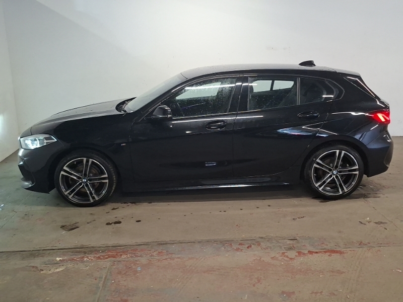 BMW 1 Series 1.5L Sport Blue #4