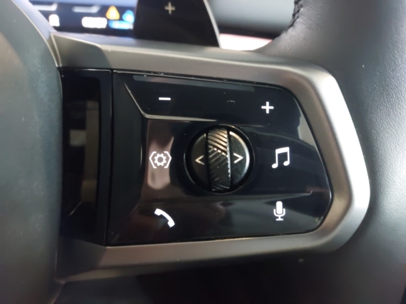 BMW 5 Series Saloon Black #13