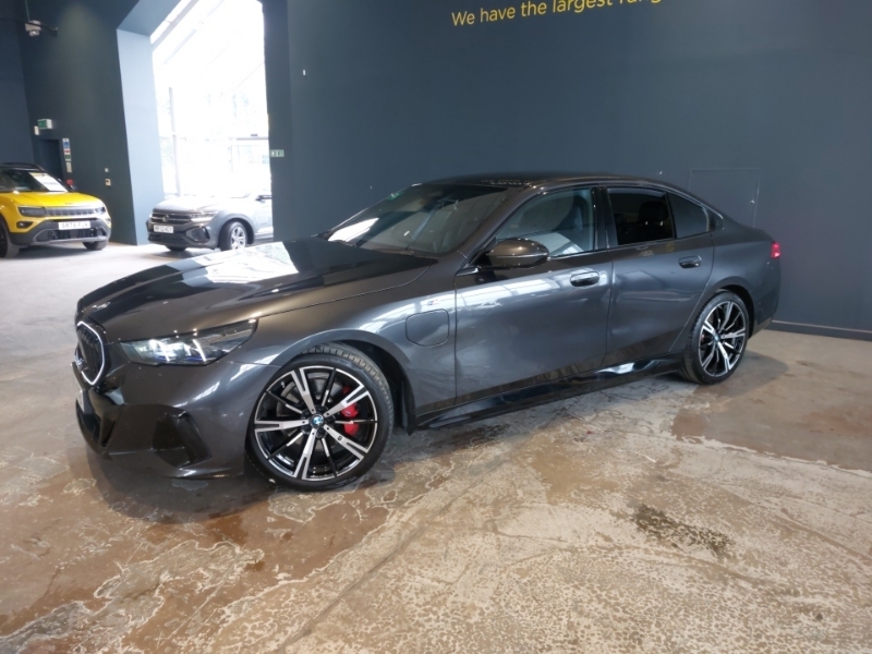 BMW 5 Series Saloon Black #7