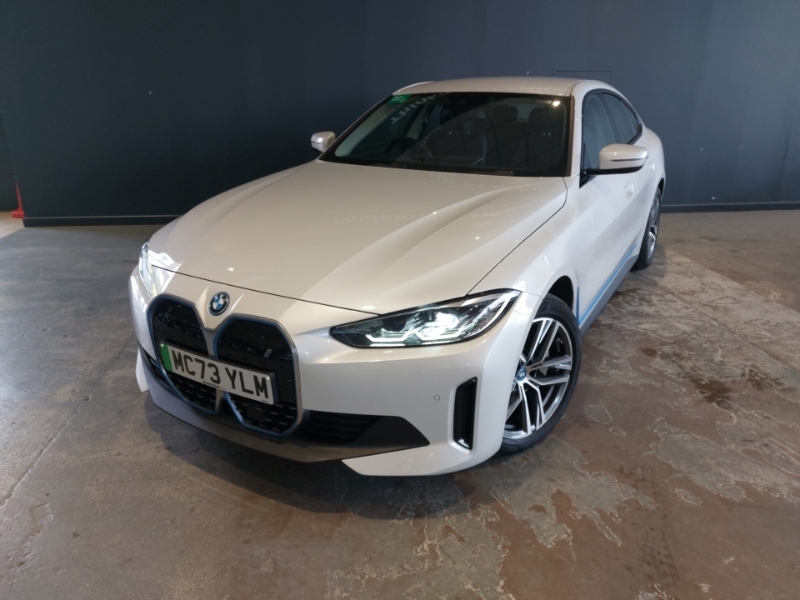 BMW i4 210Kw Edrive35 Sport 70Kwh Tech Pack White