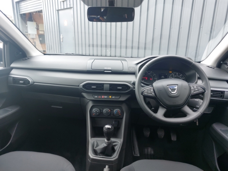 Dacia Sandero 1.0 Sce Essential White #3
