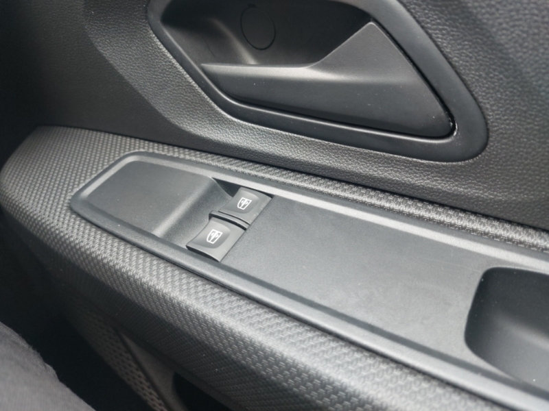 Dacia Sandero Hatchback #15