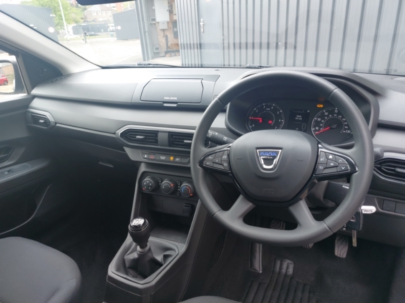 Dacia Sandero Hatchback #8