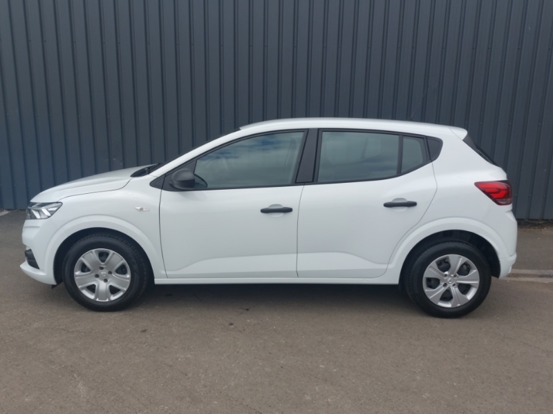 Dacia Sandero 1.0 Sce Essential White #4