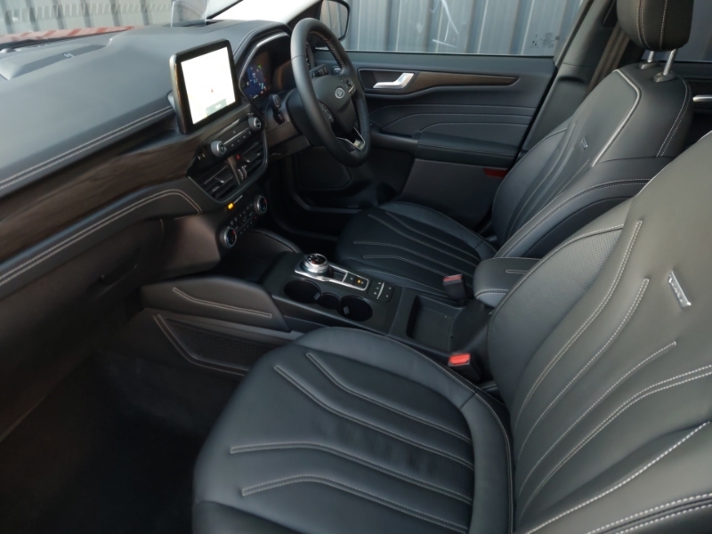 Ford Kuga Suv White #5