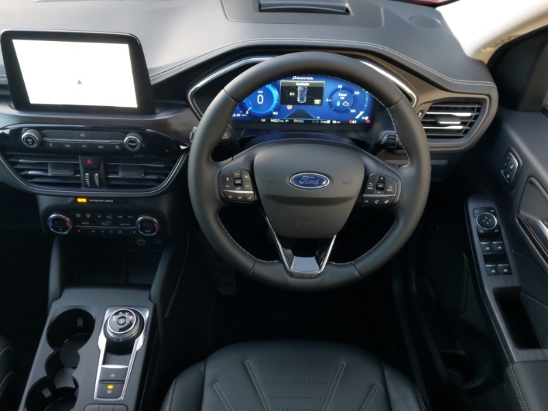 Ford Kuga Suv White #7