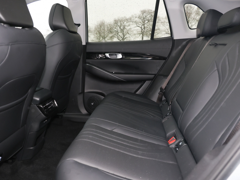 Geely Starray 1.5 Em-i Max White #6