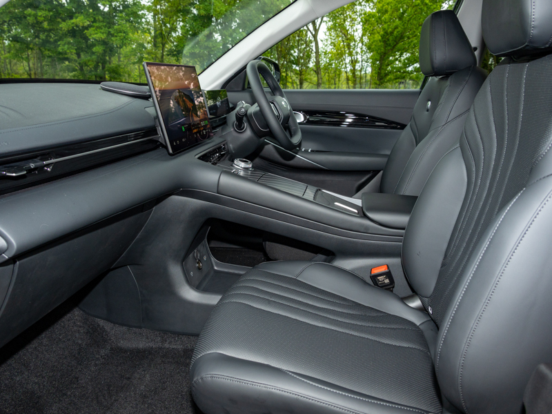 Geely Starray 1.5 Em-i Max Black #4