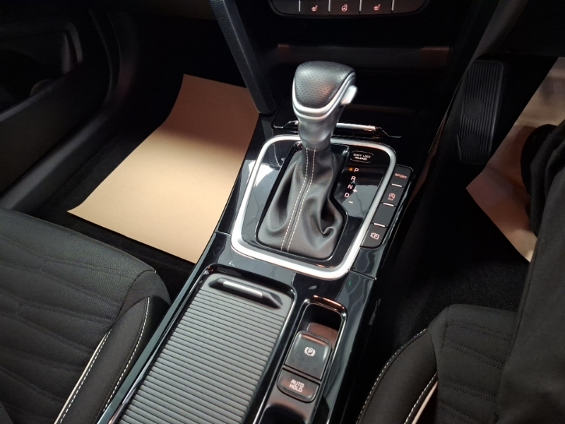 Kia Ceed Hatchback #16