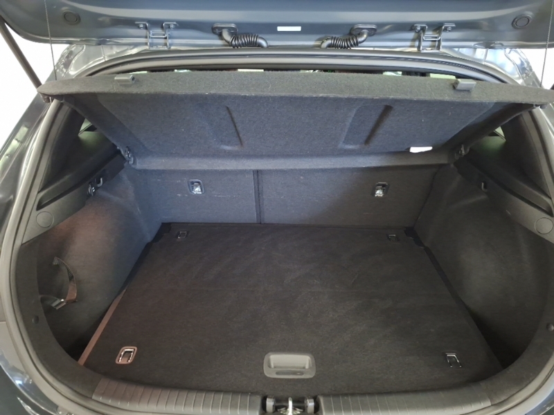 Kia Ceed Hatchback #18