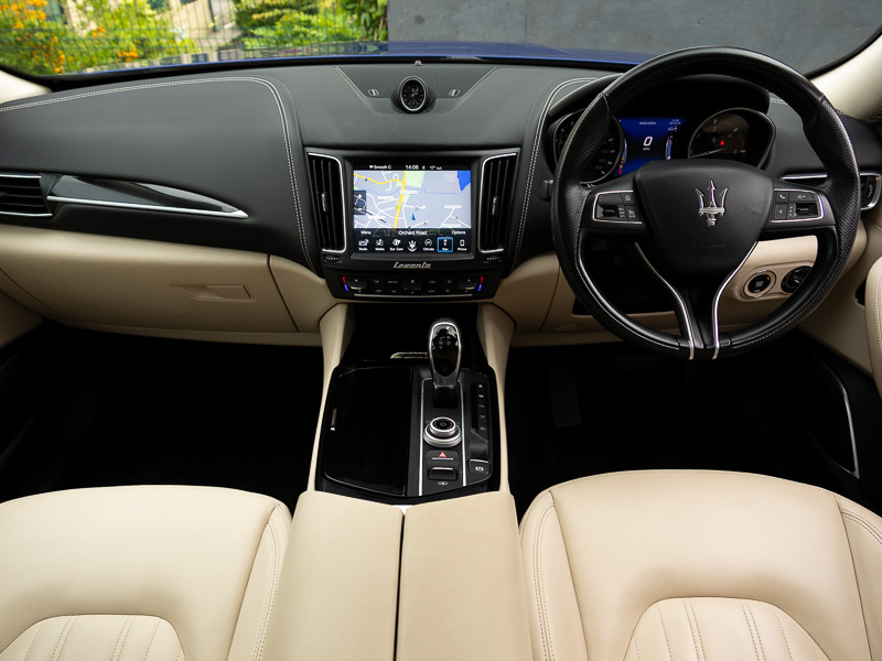 Maserati Levante V6d Granlusso Blue #3