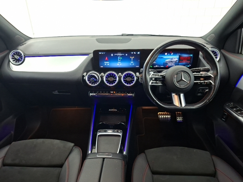 Mercedes-Benz GLA Class Gla 200 Amg Line Premium Black #3