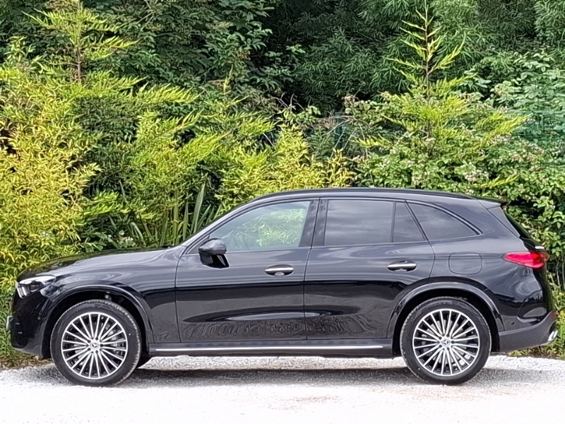 Mercedes-Benz GLC Class Glc 300De 4Matic Amg Line Premium 9G-tronic Black #4