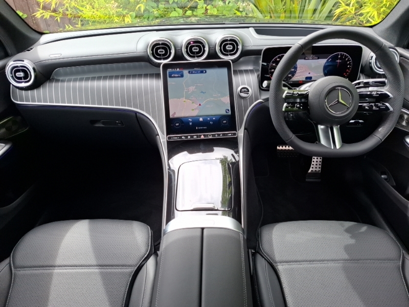 Mercedes-Benz GLC Class Glc 300De 4Matic Amg Line Premium 9G-tronic Black #3