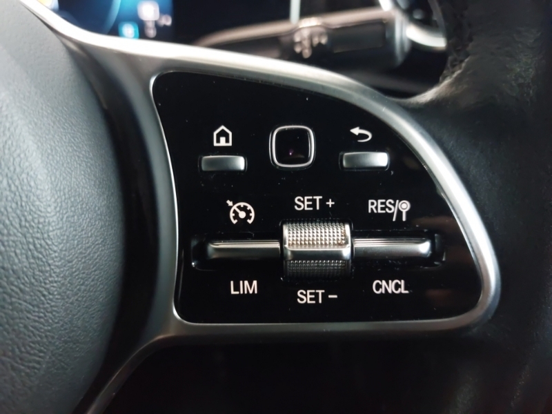 Mercedes-Benz A Class A 200 Amg Line Premium Silver #13