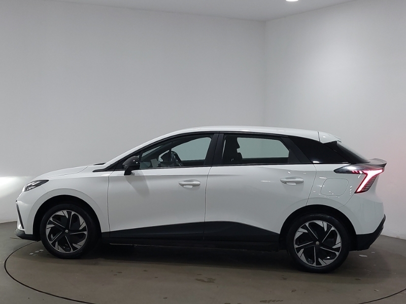 MG MG4 125Kw Se Ev 51Kwh White #4