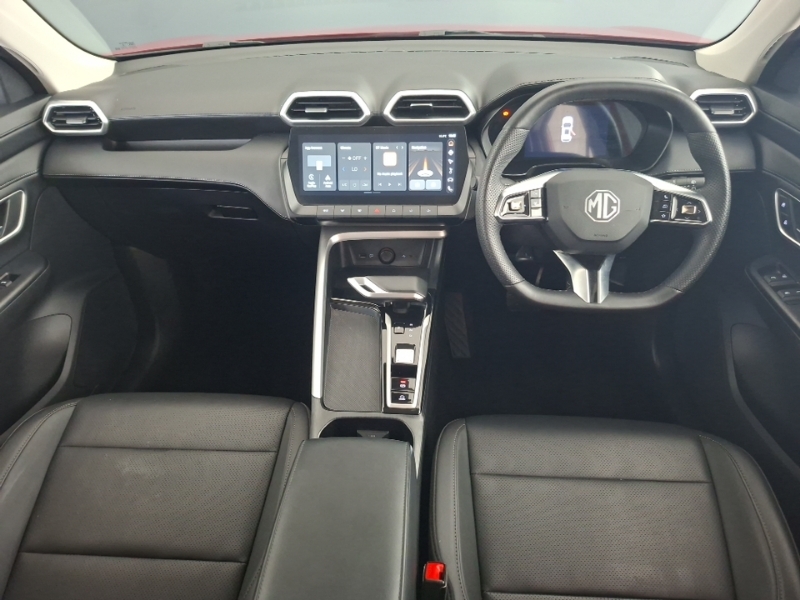 MG ZS 1.5 Hybrid Trophy Red #3