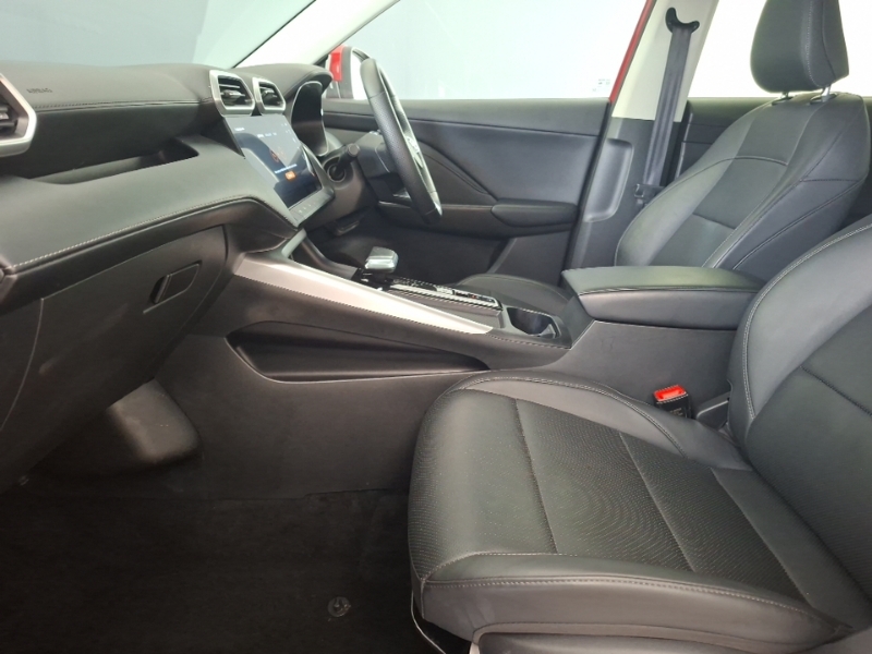 MG ZS 1.5 Hybrid Trophy Red #5