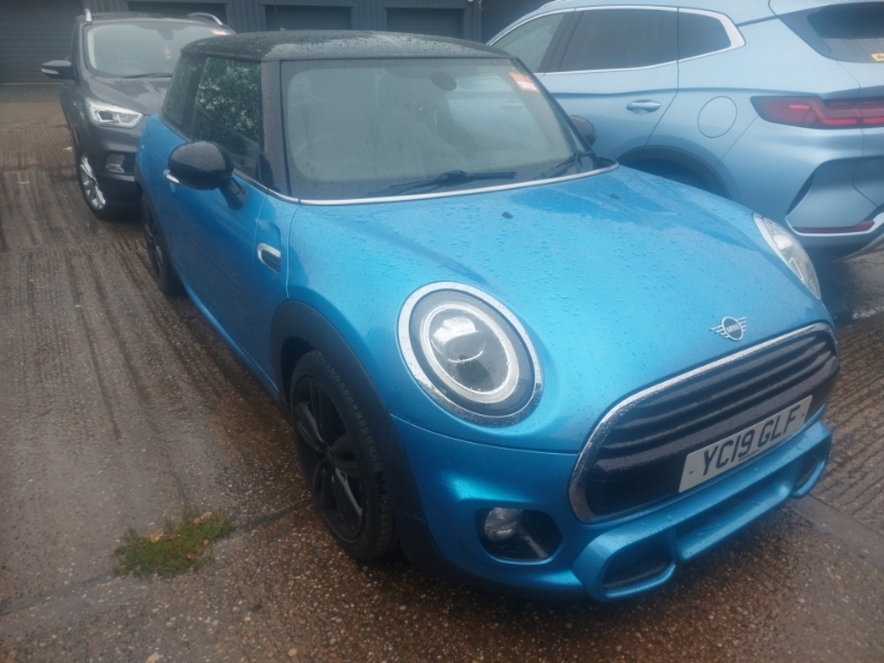Mini Hatch 1.5 Cooper Sport II Blue