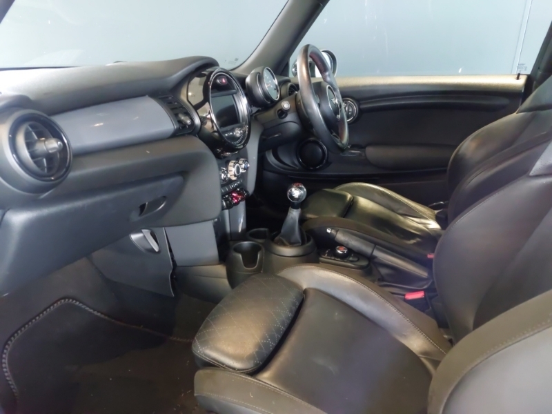 Mini Hatch 1.5 Cooper Sport II YC19GLF Blue #5