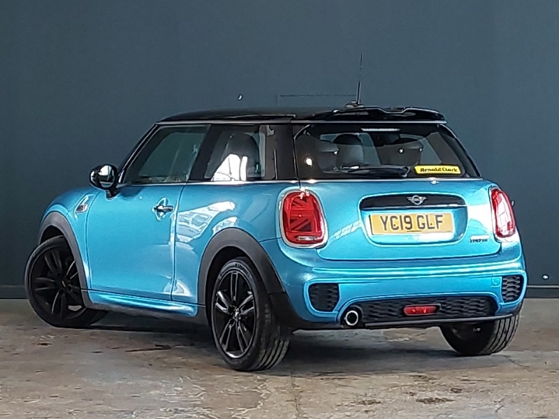 Mini Hatch 1.5 Cooper Sport II YC19GLF Blue #2