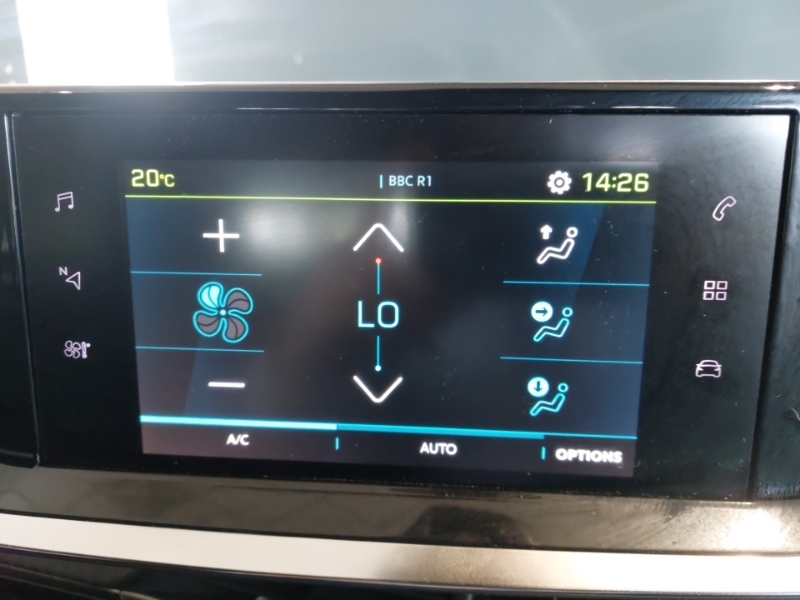 Peugeot e-2008 Gt Grey #16