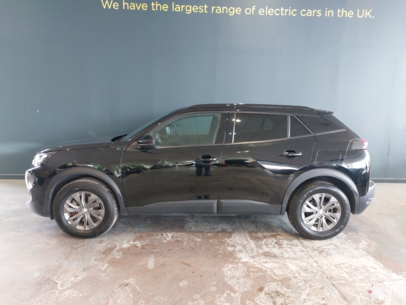 Peugeot e-2008 100Kw Active Premium 50Kwh Black #4