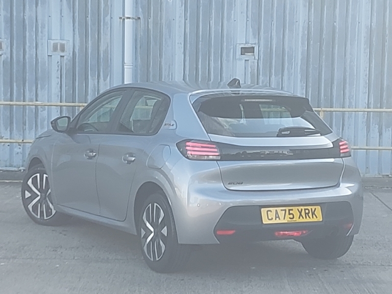 Peugeot 208 1.2 Puretech 100 Style Grey #2