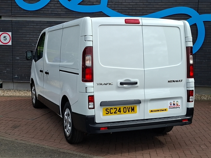 Renault Trafic Sl30 Blue Dci 130 Advance Safety Van White #2