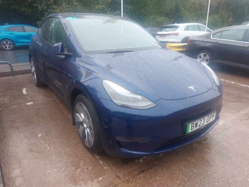 Tesla Model Y Long Range Awd Blue