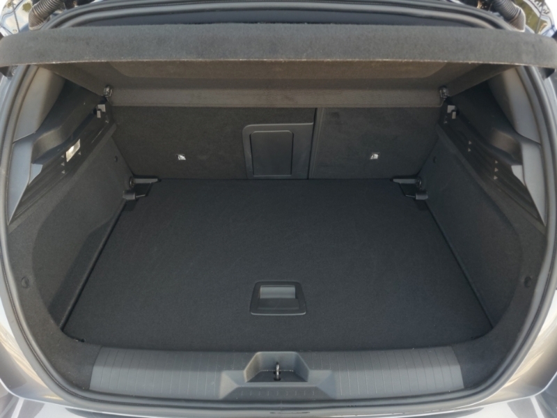 Vauxhall Astra Hatchback Grey #18