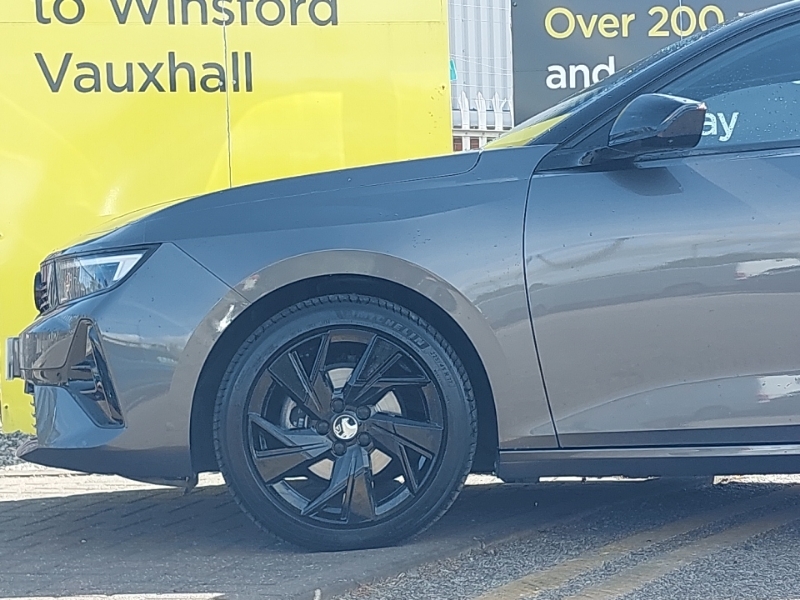 Vauxhall Astra Hatchback Grey #19