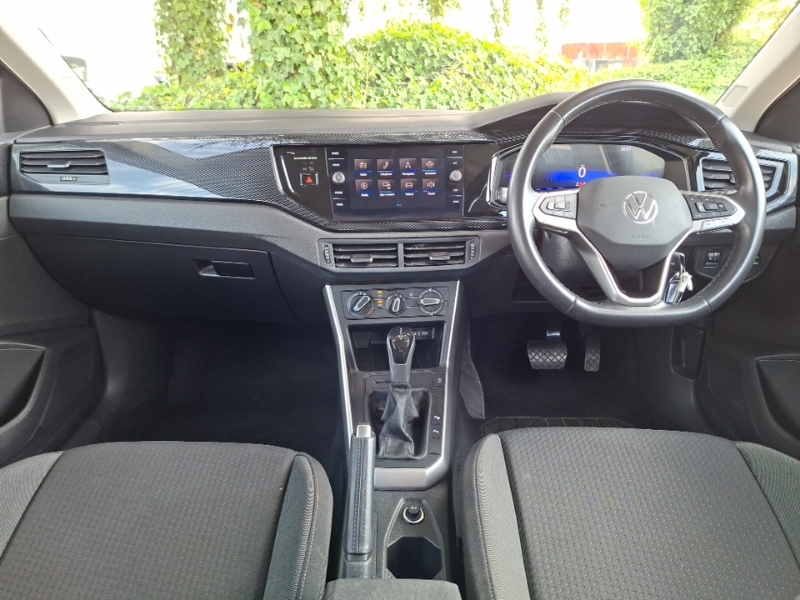 Volkswagen Taigo 1.0 Tsi 110 Life Dsg Black #3