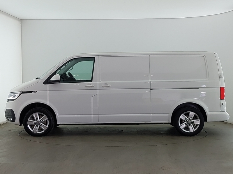 Volkswagen E-Transporter 83Kw 37.3Kwh Advance Van White #4