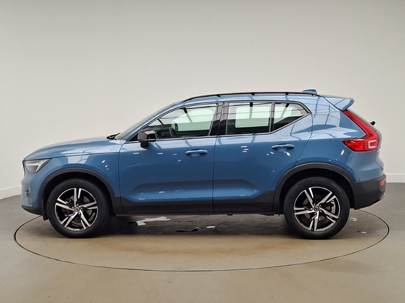 Volvo XC40 2.0 B4p Plus Dark Awd Blue #4