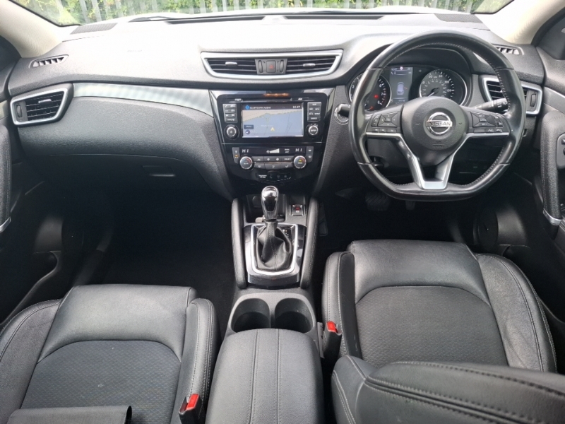 Nissan Qashqai 1.2 Dig-t Tekna Xtronic White #3
