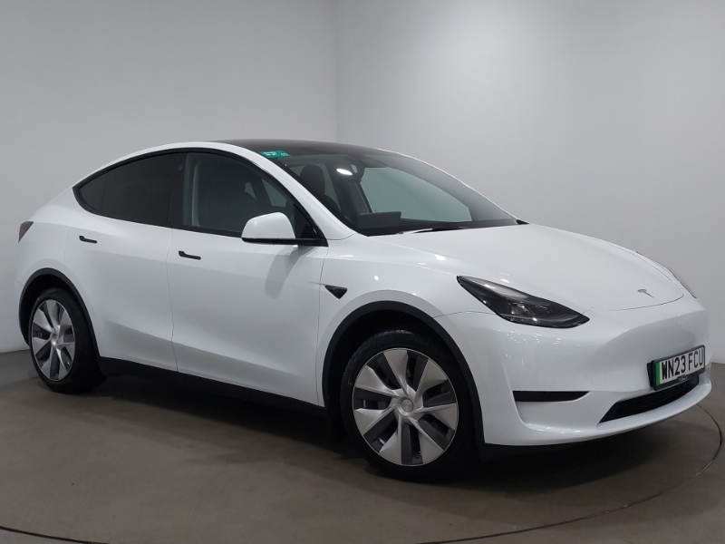 Tesla Model Y Performance White #7