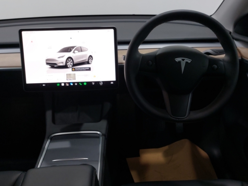 Tesla Model Y Performance White #8