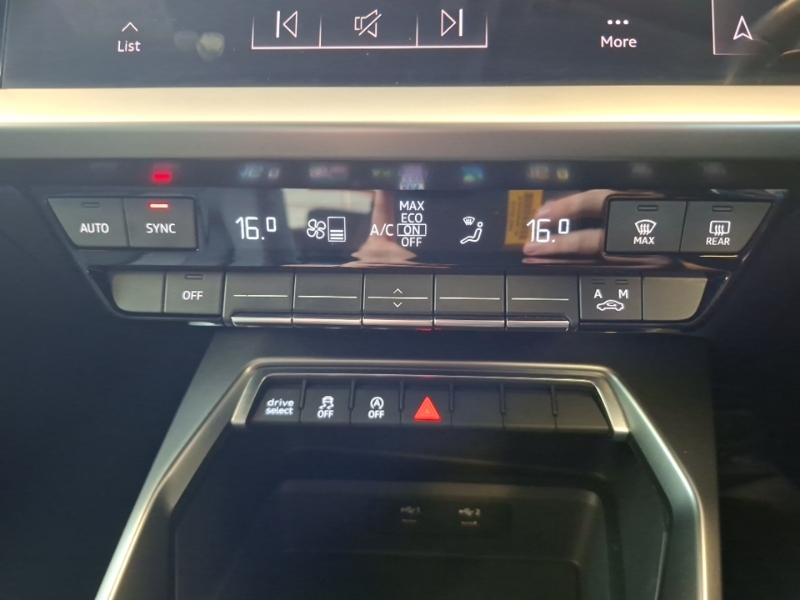 Audi A3 2021 71 1.0  #14