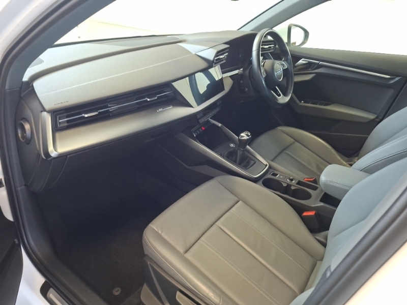 Audi A3 30 Tfsi Sport White #5