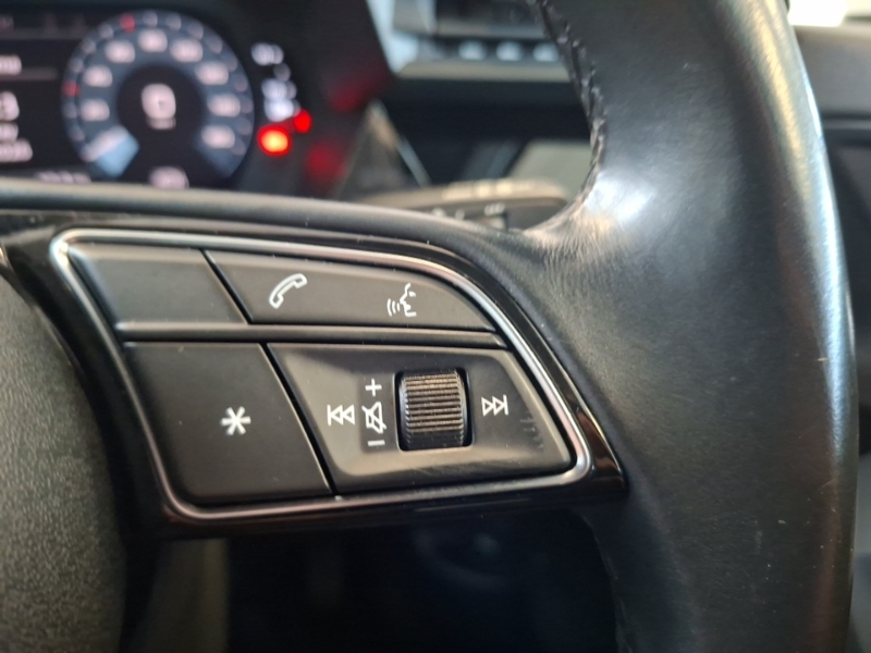Audi A3 2021 71 1.0  #12